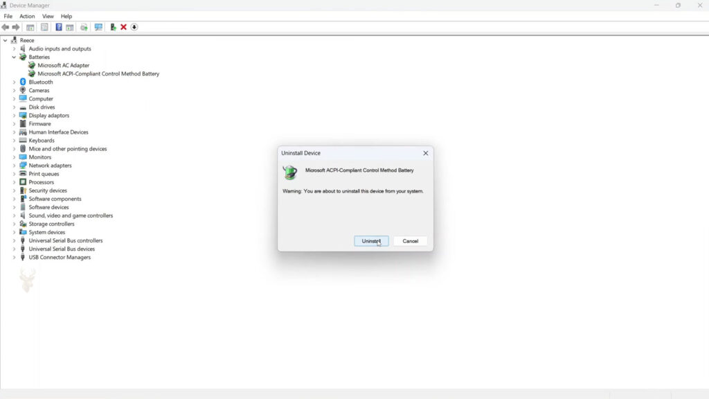 Windows Device Manager with Microsoft ACPI-Compliant Control Method Battery selected for uninstallation while troubleshooting a laptop battery stuck at 0%.