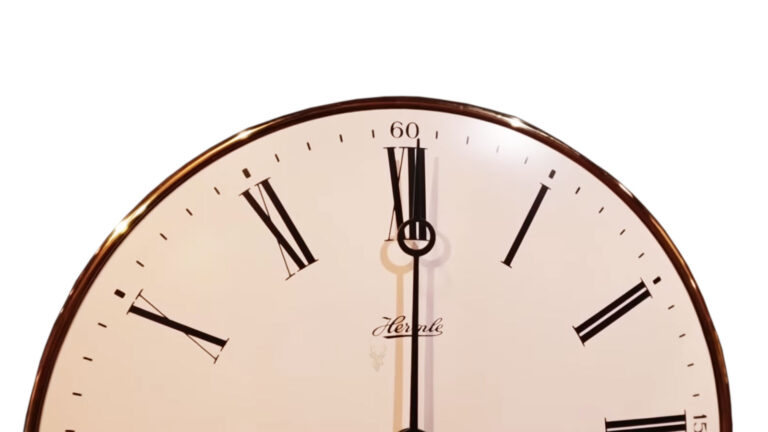 Vintage clock representing recovered files that may display incorrect dates and timestamps after data recovery.